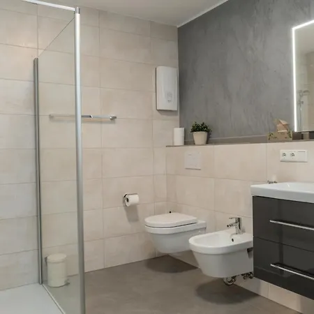 Vivamosel Mit Mosel & Burgblick 2 - Balkon - Parken - Aufzug - Fahrradraum *