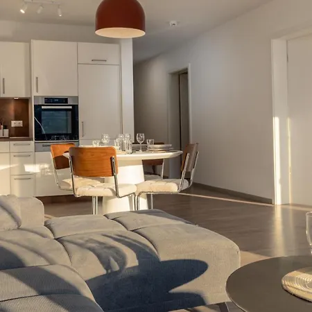 Vivamosel Mit Mosel & Burgblick 2 - Balkon - Parken - Aufzug - Fahrradraum Апартаменты Кохем