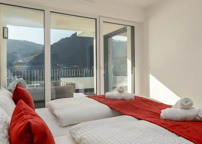 Vivamosel Mit Mosel & Burgblick 2 - Balkon - Parken - Aufzug - Fahrradraum * Cochem